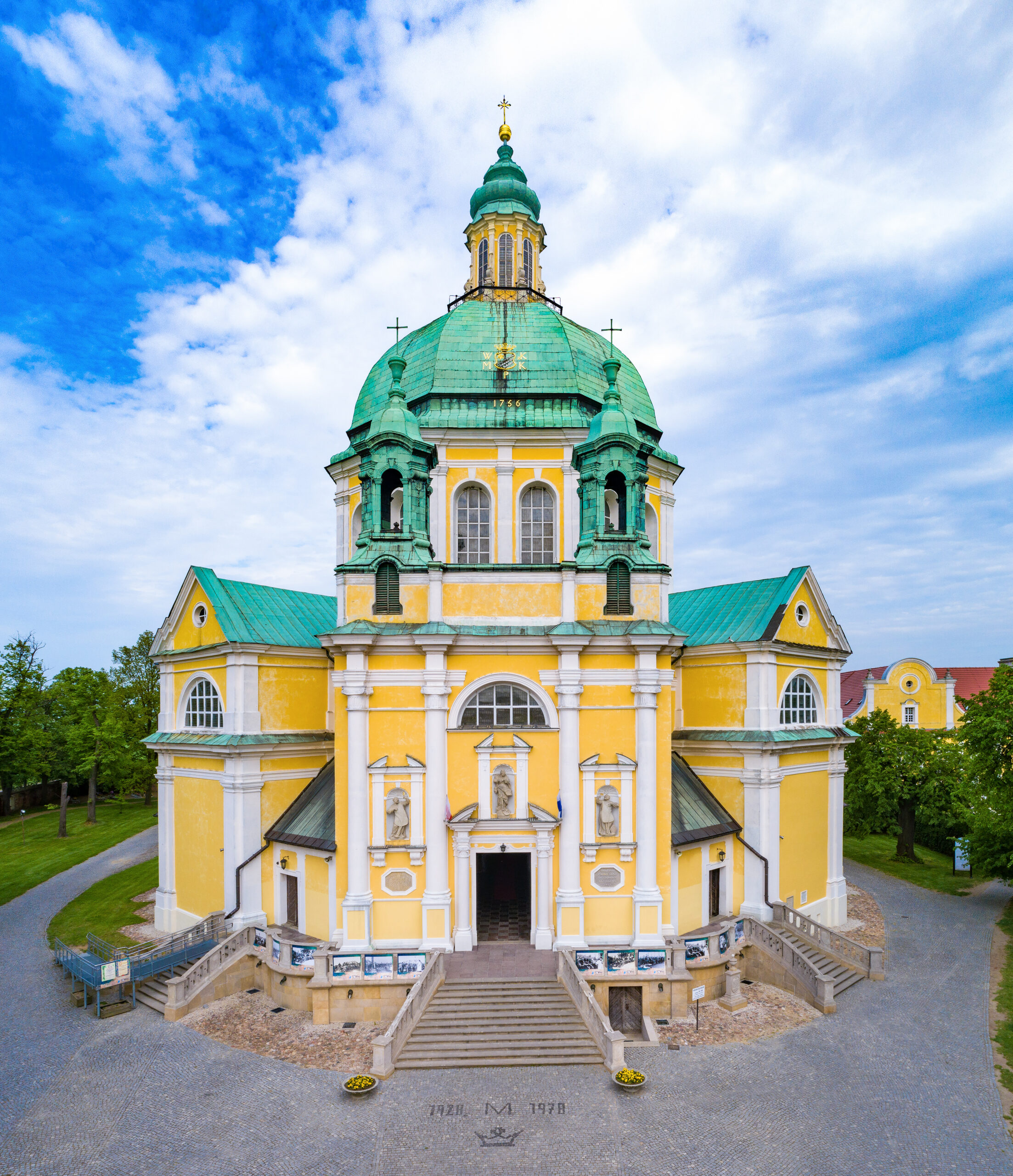 Sanktuarium Matki Bożej Róży Duchownej w Gostyniu